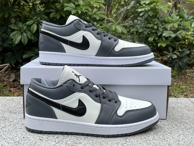 Air Jordan 1 Low Dark Grey Sail Off-Noir