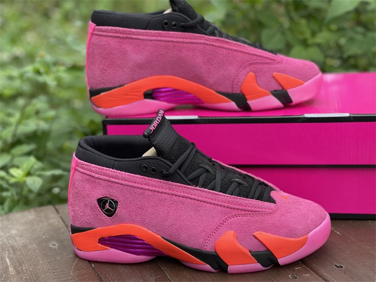 Air Jordan 14 Retro Low Shocking Pink