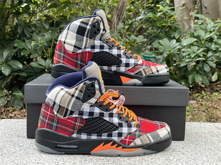 Air Jordan 5 - Plaid black Orange