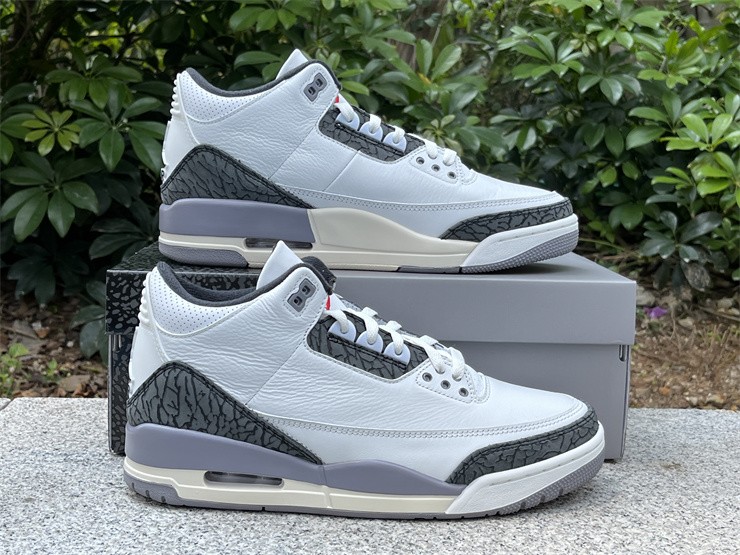 Air Jordan 3 Summit White Cement Grey