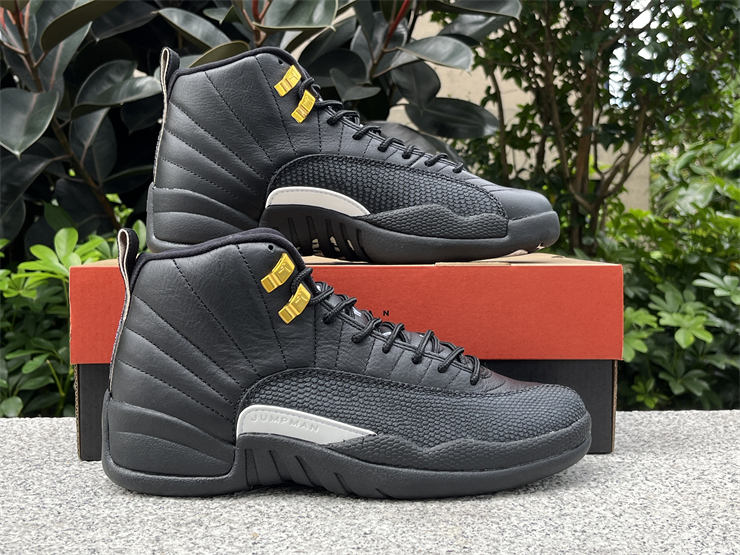 Air Jordan 12 RetroThe Master Black/Rattan/Metallic Gold